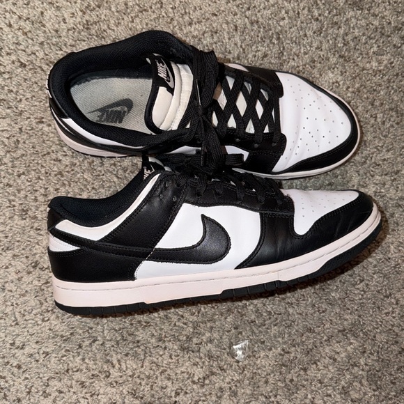 Nike PANDA Black and White Low-Top Sneakers - Picture 2 of 3